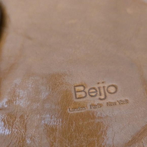 Beijo  Burnt Orange Shoulder Bag with Buckle - Picture 2 of 14